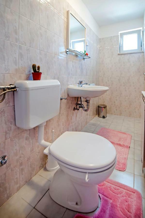 Rooms Mariana Rovinj Exterior photo